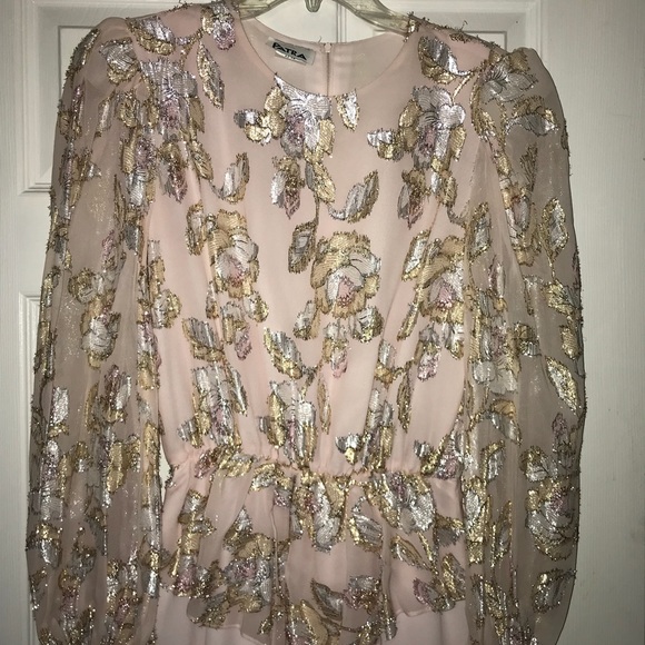 Vintage dress with metallic thread details - Picture 6 of 8